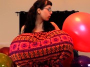 Preview 5 of Balloon Popping Wife