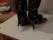 Preview 5 of under high heels. Hardl , finished with cumshot.