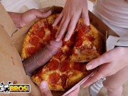 Preview 1 of BANGBROS - Magnum Size Pizza Delivery For Joseline Kelly