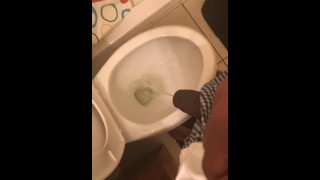 Pissing B4 the Pussy
