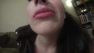 British Girlfriend Wants To Tease With Her Tongue and Mouth