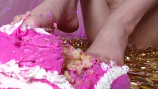  a Slice of Cake Trailer