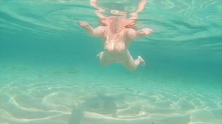 Curvy Big Tits Pale Ginger Redhead Teen Swimming Naked & Piss in Sea