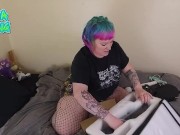 Preview 4 of First time Fuck Machine Unboxing cute bbw punk miss vaga