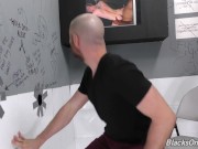 Preview 1 of Whiteboi takes a huge black cock at a gloryhole