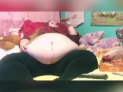 Preview 4 of Ssbbw stuffs her greedy hole