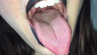 Black Lipstick Spit Drip