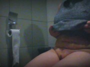 Preview 1 of Masturbaiting in office toilet and trying to silent while cumming