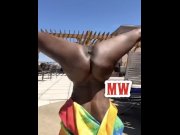 Preview 2 of FAT ASS HEADSTAND ROOFTOP YOGA & TWERK DARKSKIN MEGHAN