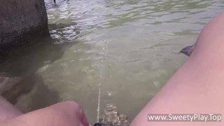 Outdoors peehole insertion and peeing