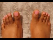Preview 1 of Cum on pink toes