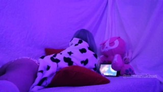 Shaking orgasm playing with my new toy Pink vibrator doggystyle no hands Kawaii Girls amateur