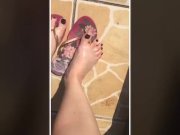 Preview 6 of @tici_feet IG ticii_feet tici feet wearing havaianas with oil (preview) full video for sale