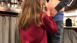 Stepdad packs lunch box for his girl before school and she shows gratitude with sloppy bowjob