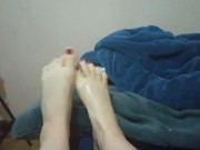 Preview 3 of White girl milf FOOTS