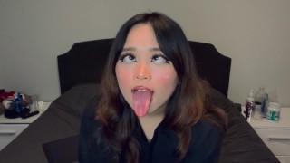 Petite Asian muscle girl is fucked missionary POV while flexing her abs with natural ahegao face