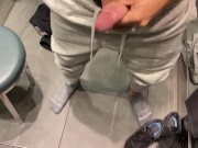 Preview 2 of RISKY PUBLIC CUM SHOT IN H&M CHANGING ROOM