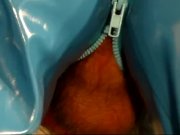 Preview 3 of geiler Wolf Nussija in PVC pumpt seine riesige Ladung rein - geiler Orgasmus und Kontraktionen