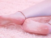 Preview 3 of Hot tasty pink oil feet. 4k foot fetish video. size 10 feet barefoot.