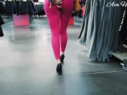 Preview 3 of Pink leggings that mold the pussy and buttocks in public