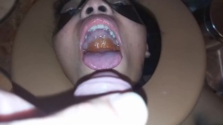 Stepdaughter in extreme bulge trhoat + Throat cum 