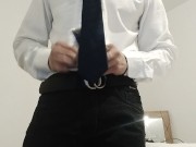 Preview 4 of Hot guy in suit, ¡Big cumshot!