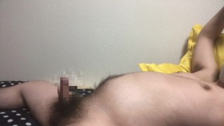 Japanese dad. A video that simply masturbates.
