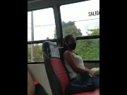 Preview 3 of me masturbo en el transporte publico y ella me mira