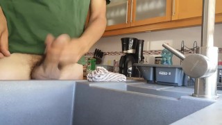 Guy loves to cum in his kitchen sink