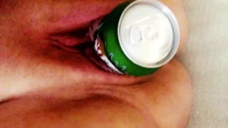 Thick White MILF Gapes Meaty Pussy With Soda Can!!