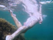 Preview 1 of Slim girl swims naked in sea and masturbate her pussy