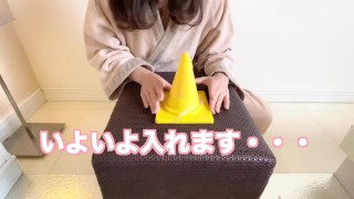 Amateur Japanese girl's foot pin masturbation♡High-speed clitoral rubbing makes her climax spasmodic