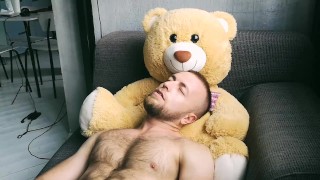 Tanned STRAIGHT MAN Powerfully CUMS! Loud moans of a Russian guy! Masturbation! Home video