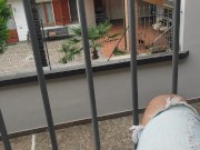 Preview 1 of the neighbor caught me masturbating and looks with pleasure !!!