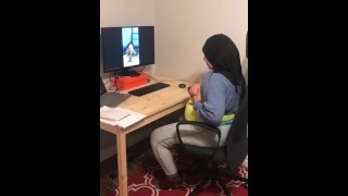 شرموطة عراقية مقيمة بمصر مع عشيقها الفحل