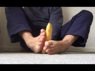 Do you have a big Banana ðŸŒ? - Banana Footjob - Manlyfoot - you will go  bananas for this video ðŸµ | free xxx mobile videos - 16honeys.com