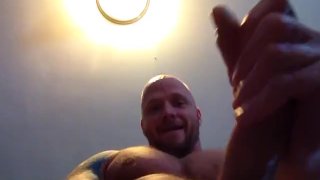 Str8 Guy Home Alone loves jerking off for you