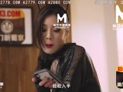 Preview 6 of 【国产】麻豆传媒作品/MDX0151-宅男落网神偷-001/免费观看