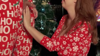 Christmas gift: Blowjob for me and Bouncing Tits and Cumshot for you