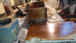 Making a Box Pt. 2 | glueing, sanding off the excess epoxy resin, putting on the varnish