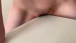 Japanese　 20 years old fair-skinned shaved beauty　Peeing masturbation