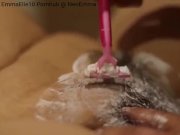 Preview 3 of Asian Shaving pussy