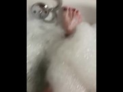 Preview 1 of Foot job. 11 toe hoe gives foot job in bath!!