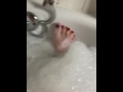 Preview 2 of Foot job. 11 toe hoe gives foot job in bath!!