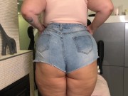 Preview 2 of PAWG twerking
