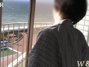 Preview 2 of 個人撮影ホテルのバルコニーで管理作業をしてる人が居るのに全裸オナニー、その後興奮した彼女がベッドで枕オナニー,最後におちんちん入れてーと生声入り♡Masturbation on the balcony