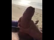 Preview 1 of Dick Flash: A French beurette surprises me on the beach and ends up making me cum