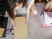 Preview 4 of Sarah Sue Unboxing Auxfun Fuck Machine from Hismith