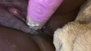 Squirt Queen Fucking pussy with Toy