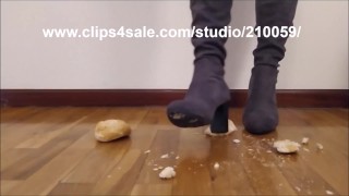 Penis puppet foot job